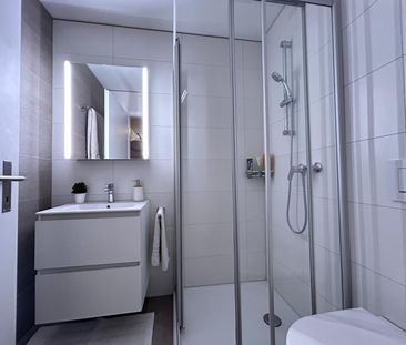 Spacieux appartement moderne de 4.5 pièces situé au centre-ville - Foto 1