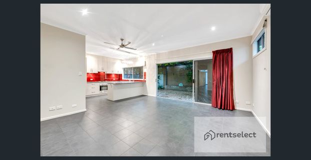 So Many Features PLUS Solar Panels! - Photo 1