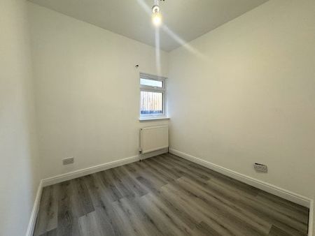 Galpins Road, CR7, Property for rent - Photo 3