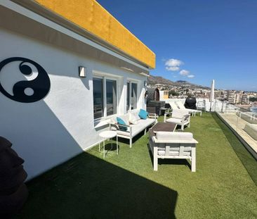 2 room luxury penthouse for rent in Fuengirola, Andalusia - Photo 2