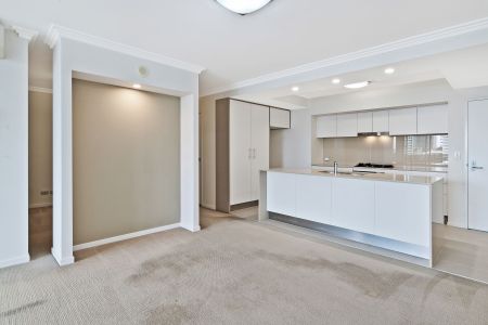 35/53 Darrambal Street, 4217, Chevron Island Qld - Photo 3