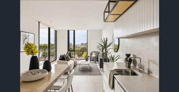 Premium City & District Views in Sought-After Mirvac Building - Photo 1