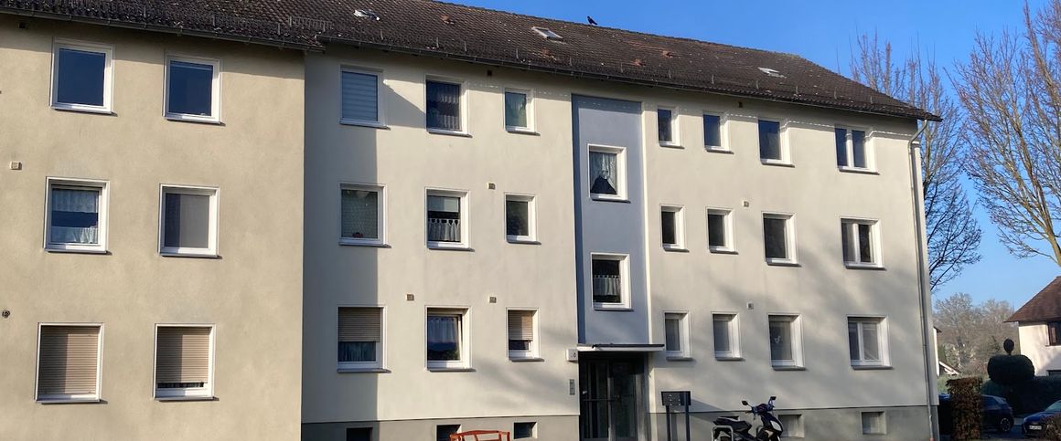 Tolle Familienwohnung mit Balkon ab sofort frei! - Photo 1