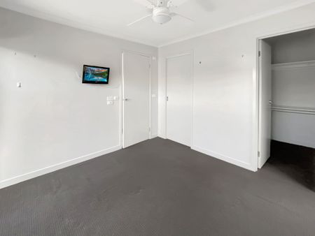 23 Latitude Court, Ballarat East - Photo 4