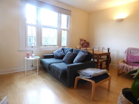 Thornton Avenue - Photo 1