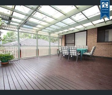 Charming And Large Family Home In Sandy Point - Photo 6