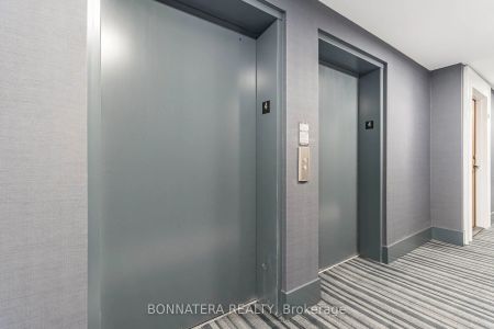 10 Lagerfeld Drive #414 - Photo 3