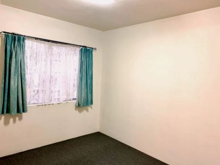 2Bedrooms, 1Bathrooms - Photo 3