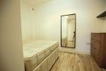 Flat, Holloway Road, London - Photo 4