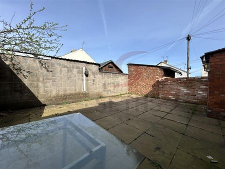 Essex Road, LE4, Leicester - Photo 2