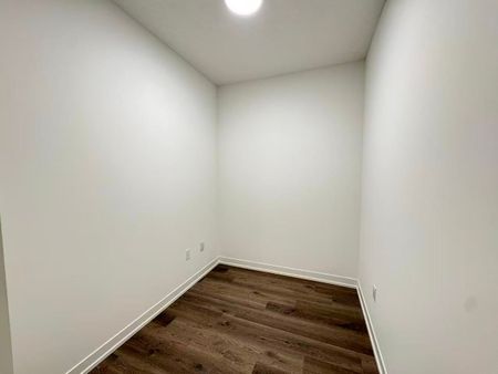 For Lease - 8 Interchange Way Unit# 2601, Vaughan, Ontario - Photo 2