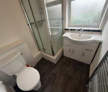 Walkers Heath Road, Birmingham - Photo 4