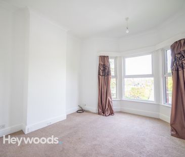 3 bed town house to rent in Alexandra Road, May Bank, Newcastle-und... - Photo 3