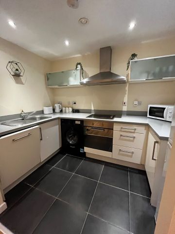 2 Bed Flat, Cornhill, L1 - Photo 5