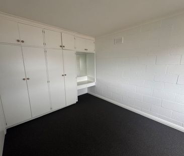 Ground floor unit in the heart of Moonah - Photo 4