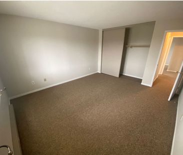 For Lease - 277 Adelaide Avenue Unit# 302, Oshawa, Ontario - Photo 6