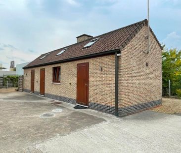 Charmante, losstaande éénslaapkamerwoning met ruim terras/tuin. Dez... - Photo 2