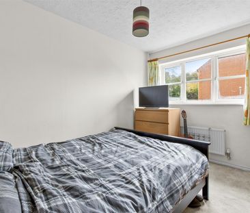 Vanguard Close, High Wycombe - Photo 5