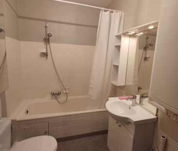 Location Appartement 2 pièces 32m² - Photo 4