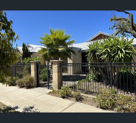 40 Bodorgan Avenue, Butler, WA 6036 - Photo 3