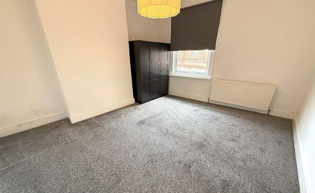 High Street, Sheffield , S20 - Photo 3
