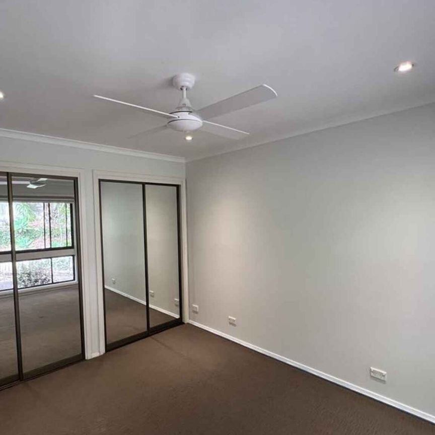 FAMILY HOME WITH STUDIO & WATERVIEWS! - Photo 1
