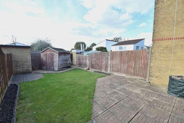 Kingsley Close, Reading, RG2 - Photo 1