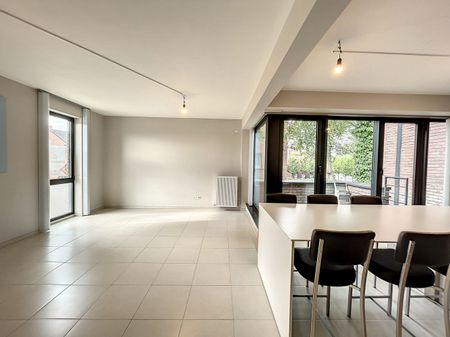 Tof duplex appartement met twee slaapkamers in het centrum van Wijchmaal! - Photo 4