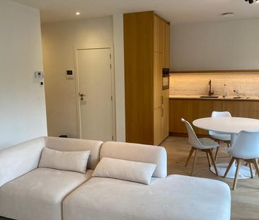 Appartement te huur - Foto 3