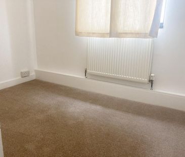 2 bedroom house to rent - Photo 3