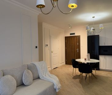 Nowy APARTAMENT z powiewem świeżości - Photo 2