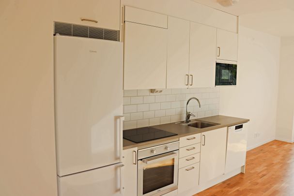 City - Repslagaregatan 11 - Photo 1