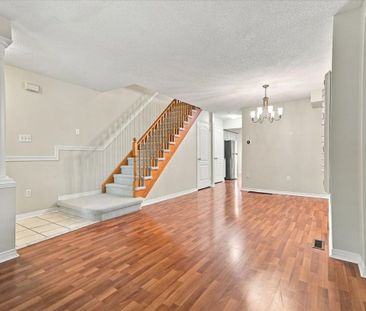 For Lease - 2212 Westoak Trails Boulevard, Oakville, Ontario - Photo 5