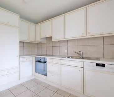 5.5 Zimmer, 2. Stock - Photo 1