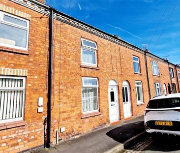 2 bedroom terraced house to rent - Photo 4