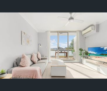 Stylish One-Bedroom Apartment with Exceptional Convenience! - Photo 2