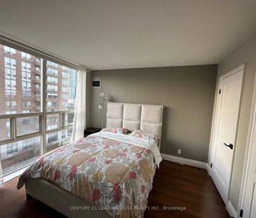 802 195 Wynford Drive - Photo 2