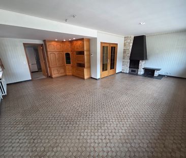 Uitzonderlijk ruim appartement met 4 slaapkamers, bureau en dubbele... - Photo 5