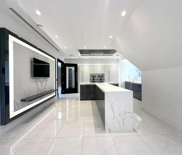 3 bedroom apartment to rent - Photo 4