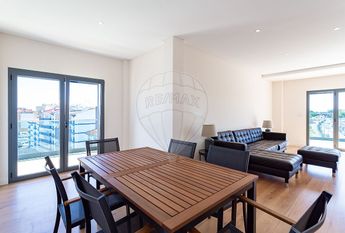 Apartamento T3 em Setúbal