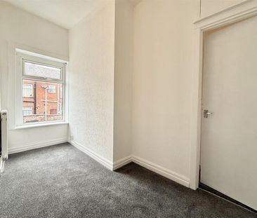 Beatrice Road, Bolton - Photo 6