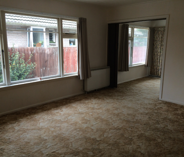 122 Avonhead Road, Avonhead - Photo 3