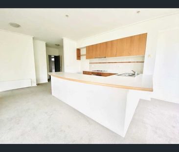 208/23 Queens Road, Melbourne, Vic 3004 - Photo 1