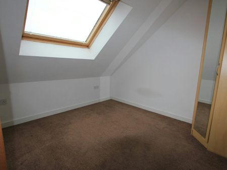 Flat to rent on - Photo 5