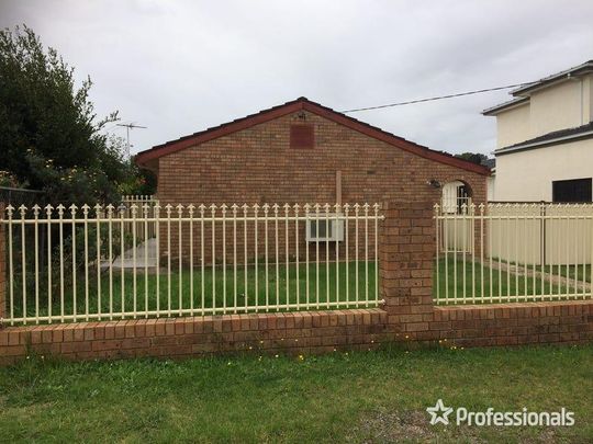 31 Earl Street, Canley Heights NSW 2166 - Photo 1