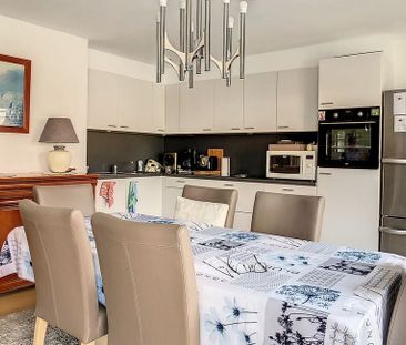 Appartement te huur in Kalmthout voor € 995 met 2 slaapkamers - Photo 2