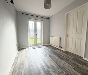 The Sandfield, Tewkesbury - Photo 3