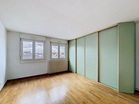 Location Appartement 2 pièces 77m² STRASBOURG 67000 - Photo 2