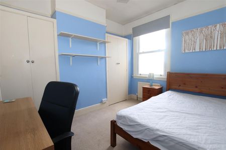 Park Avenue, Bath - Photo 4