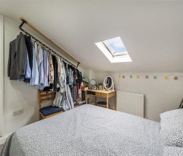 2 bedroom maisonette to rent - Photo 3